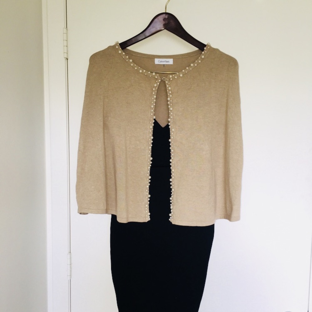 Calvin Klein caplet/poncho